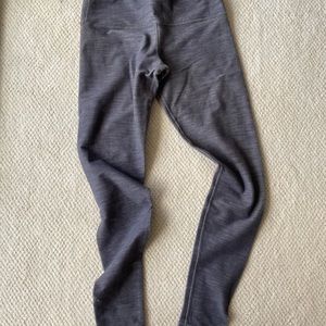 Lululemon leggings gray.